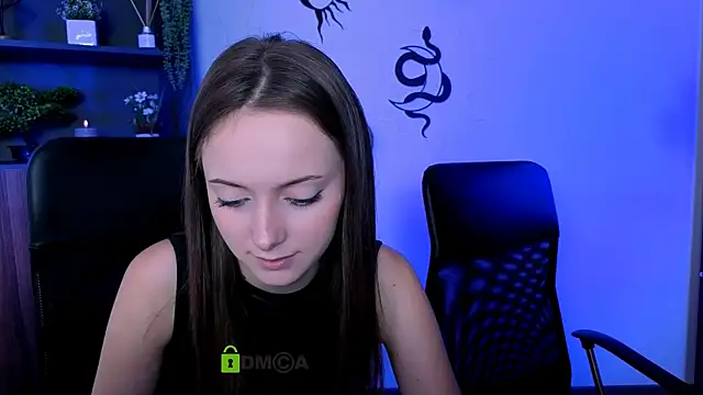 chloe ley online show from 07/08/26, 09:03
