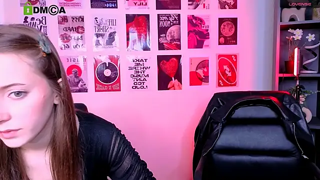 chloe ley online show from 07/13/26, 09:01