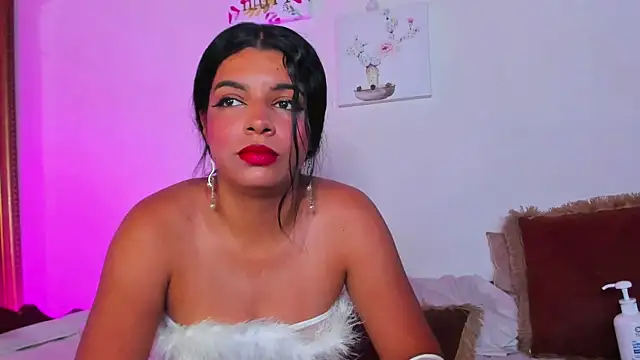 Arianna Moore online show from 06/18/26, 10:25