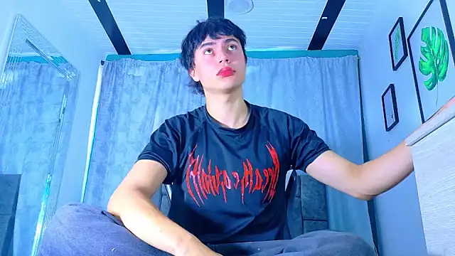 Dantekent online show from 05/19/26, 02:01