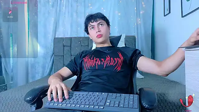 Dantekent online show from 06/06/26, 01:38