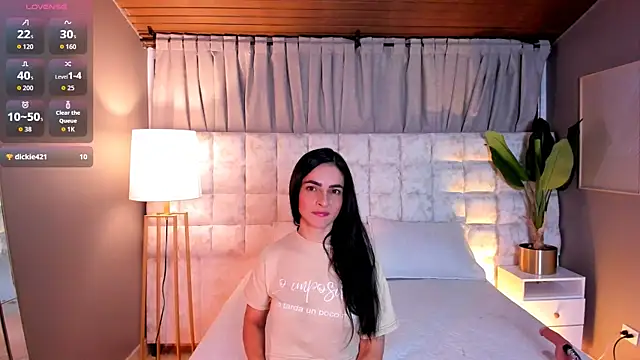 Samantha Velle online show from 06/04/26, 01:50