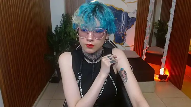 Snapshot of Lyra_tay chatting on 04/25/26, 07:11 Lyra tay online show from 04/25/26, 07:11