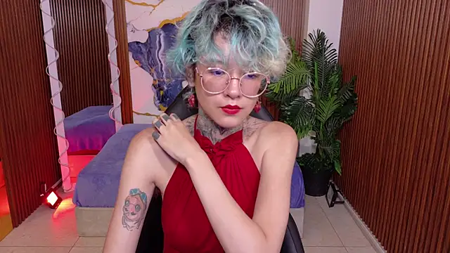 Snapshot of Lyra_tay chatting on 05/31/26, 11:50 Lyra tay online show from 05/31/26, 11:50