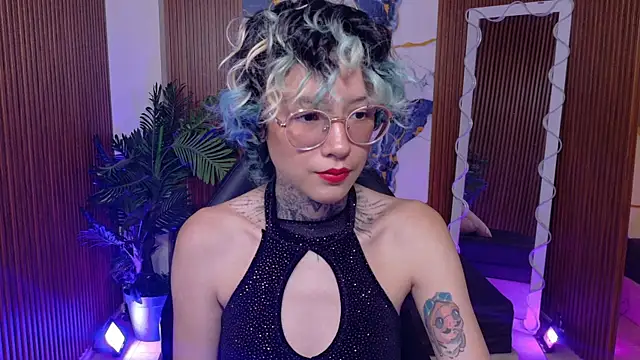 Snapshot of Lyra_tay chatting on 07/11/26, 07:05 Lyra tay online show from 07/11/26, 07:05
