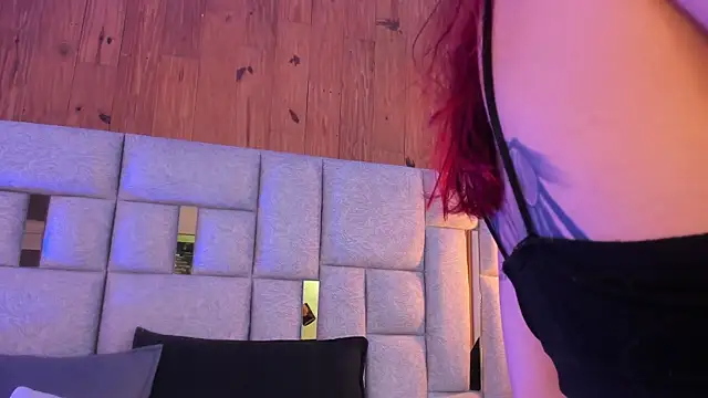 camilaa smith  online show from 07/26/26, 08:27