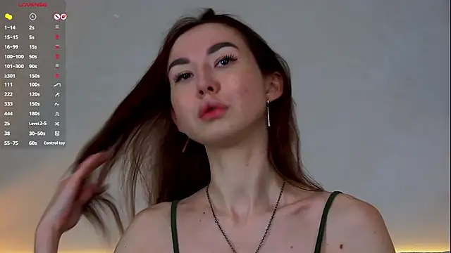 Snapshot of EmilyGray__ chatting on 04/29/26, 07:01 EmilyGray online show from 04/29/26, 07:01