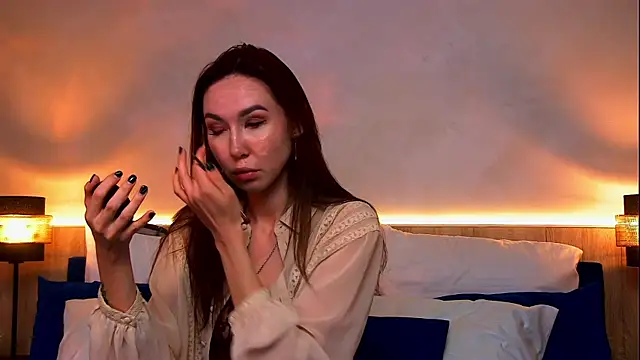 Snapshot of EmilyGray__ chatting on 06/06/26, 07:02 EmilyGray online show from 06/06/26, 07:02