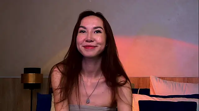 Snapshot of EmilyGray__ chatting on 06/07/26, 07:01 EmilyGray online show from 06/07/26, 07:01