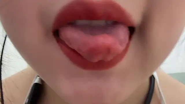 Snapshot of Susu-36E chatting on 04/07/26, 09:21 Susu-36E online show from 04/07/26, 09:21