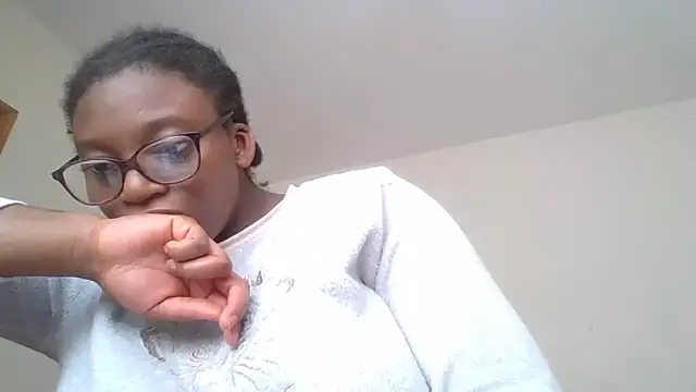 Snapshot of SexyGemBeauty chatting on 06/03/26, 01:25 SexyGemBeauty online show from 06/03/26, 01:25