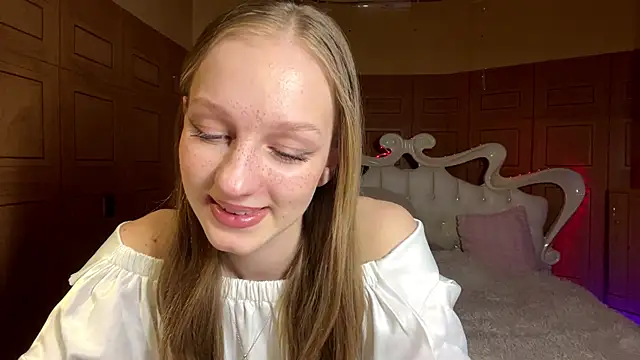 Snapshot of Anika_Socutehe chatting on 03/23/26, 04:44 Anika Socutehe online show from 03/23/26, 04:44