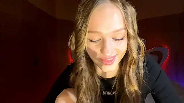 Snapshot of Anika_Socutehe chatting on 04/15/26, 07:58 Anika Socutehe online show from 04/15/26, 07:58