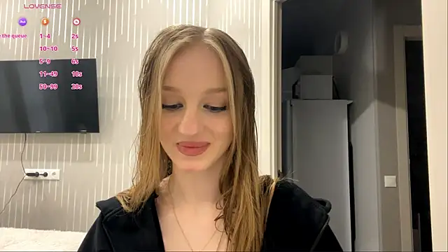 Snapshot of Anika_Socutehe chatting on 06/07/26, 03:05 Anika Socutehe online show from 06/07/26, 03:05