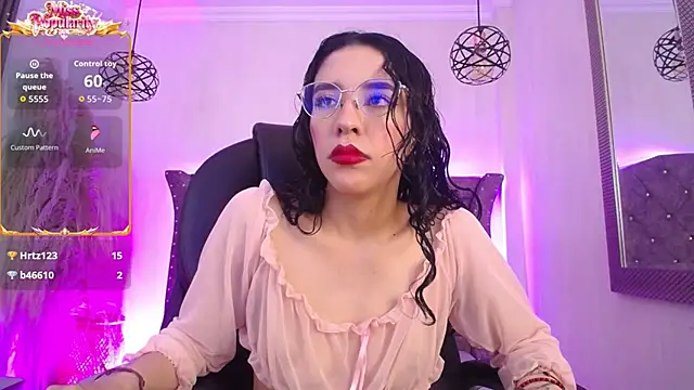 Snapshot of Amara_Davis1 chatting on 04/07/26, 04:57 Amara Davis1 online show from 04/07/26, 04:57