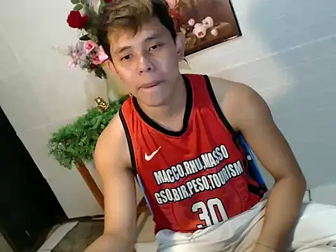 Snapshot of Baby_Maxxx chatting on 05/11/26, 06:27 Baby Maxxx online show from 05/11/26, 06:27