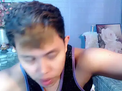 Snapshot of Baby_Maxxx chatting on 05/14/26, 01:51 Baby Maxxx online show from 05/14/26, 01:51