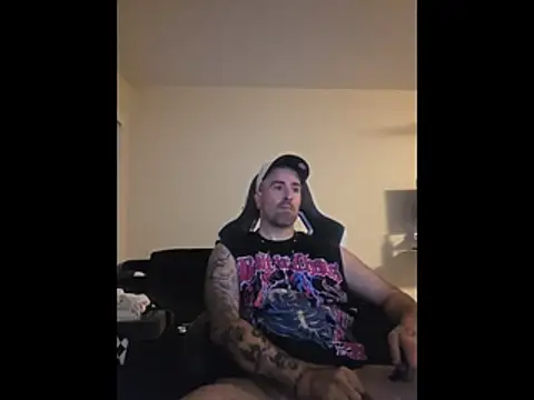 Biggbaddwulf7 online show from 07/07/26, 09:13