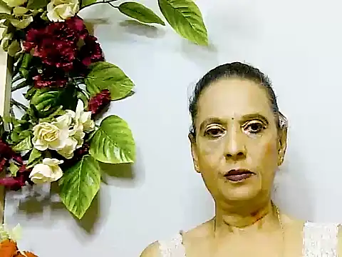 Snapshot of Hot_queen58 chatting on 05/27/26, 04:09 Hot queen58 online show from 05/27/26, 04:09