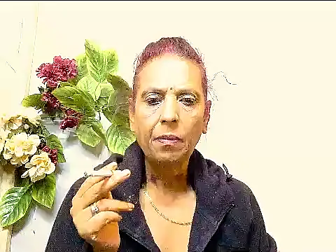 Hot queen58 online show from 07/04/26, 07:58