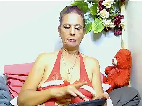 Hot queen58 online show from 07/28/26, 02:29