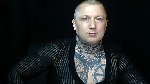 Snapshot of devilWithTats chatting on 03/16/26, 08:29 devilWithTats online show from 03/16/26, 08:29