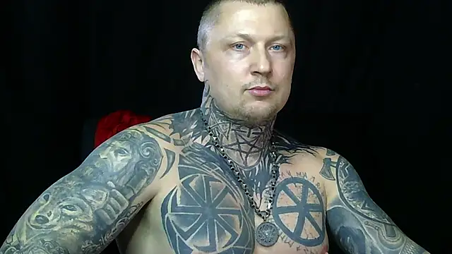 Snapshot of devilWithTats chatting on 03/22/26, 08:40 devilWithTats online show from 03/22/26, 08:40