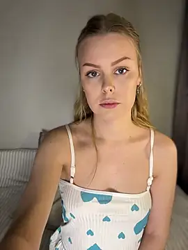 Divine Caress online show from 05/07/26, 08:25