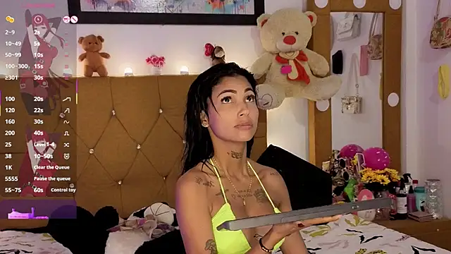 Snapshot of Antonella-smitt chatting on 03/05/26, 12:56 Antonella-smitt online show from 03/05/26, 12:56