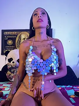 Antonella-smitt online show from 07/15/26, 12:32