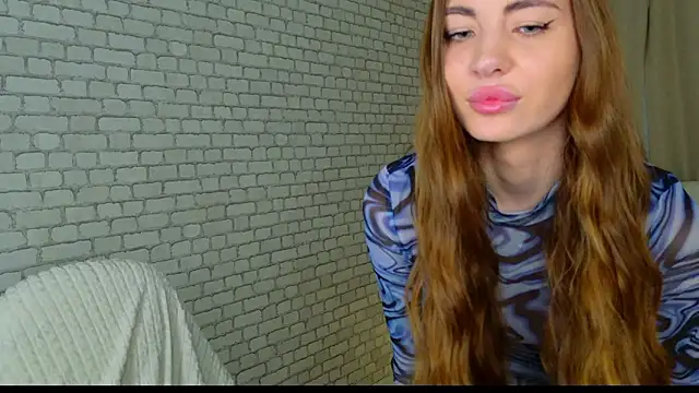 Snapshot of EmilyRidd chatting on 03/11/26, 05:46 EmilyRidd online show from 03/11/26, 05:46