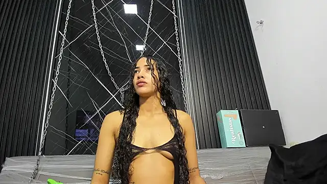 Megan Duskk online show from 07/04/26, 12:22