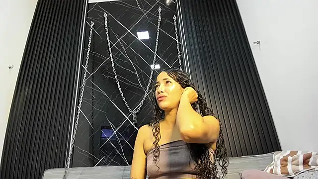 Megan Duskk online show from 07/17/26, 11:50