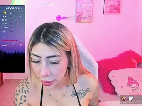 Martina robertss online show from 06/10/26, 03:22