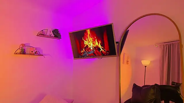 AlaiaRogers online show from 05/07/26, 10:42
