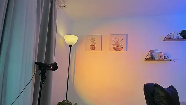 AlaiaRogers online show from 05/11/26, 10:43