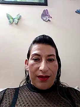 Snapshot of Lucia_Rios chatting on 03/15/26, 12:16 Lucia Rios online show from 03/15/26, 12:16