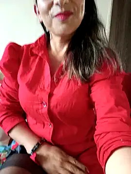 Snapshot of Lucia_Rios chatting on 03/16/26, 10:14 Lucia Rios online show from 03/16/26, 10:14