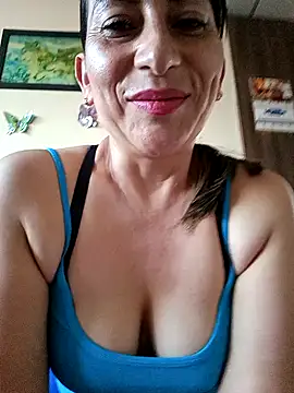 Snapshot of Lucia_Rios chatting on 03/19/26, 10:47 Lucia Rios online show from 03/19/26, 10:47