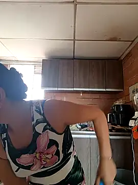 Snapshot of Lucia_Rios chatting on 03/31/26, 05:24 Lucia Rios online show from 03/31/26, 05:24