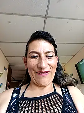 Snapshot of Lucia_Rios chatting on 04/08/26, 09:59 Lucia Rios online show from 04/08/26, 09:59