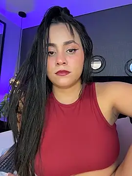 Snapshot of alejandra__garcia chatting on 03/12/26, 03:23 alejandra garcia online show from 03/12/26, 03:23