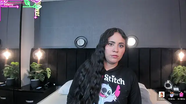 Snapshot of alejandra__garcia chatting on 05/26/26, 03:13 alejandra garcia online show from 05/26/26, 03:13