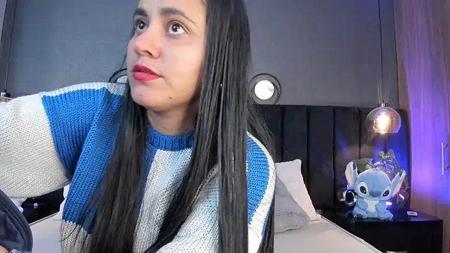 Snapshot of alejandra__garcia chatting on 06/06/26, 03:22 alejandra garcia online show from 06/06/26, 03:22