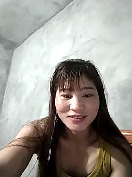 Snapshot of Lilinn_ chatting on 03/20/26, 10:58 Lilinn online show from 03/20/26, 10:58