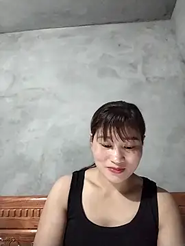 Snapshot of Lilinn_ chatting on 03/22/26, 12:41 Lilinn online show from 03/22/26, 12:41