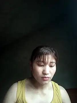 Snapshot of Lilinn_ chatting on 03/24/26, 05:12 Lilinn online show from 03/24/26, 05:12
