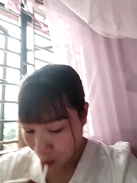 Snapshot of Lilinn_ chatting on 04/09/26, 10:59 Lilinn online show from 04/09/26, 10:59