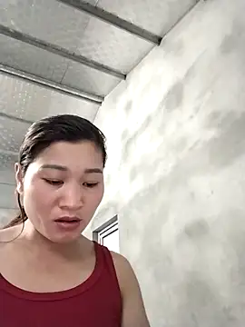 Snapshot of Lilinn_ chatting on 04/22/26, 10:50 Lilinn online show from 04/22/26, 10:50