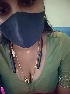 Tamil Rani- online show from 07/17/26, 06:31